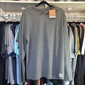 The North Face Gray Long Sleeve Tee